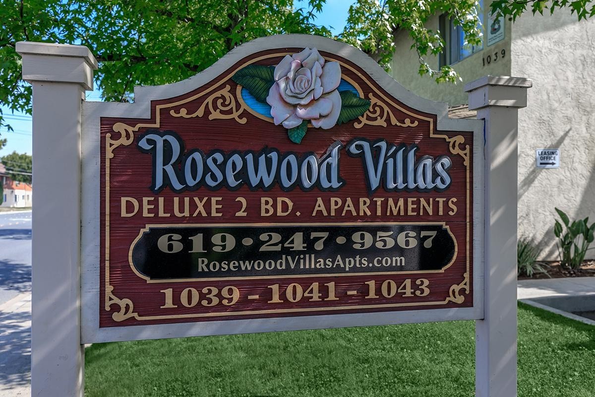 El Cajon Apartment: 1039 N. Mollison Ave