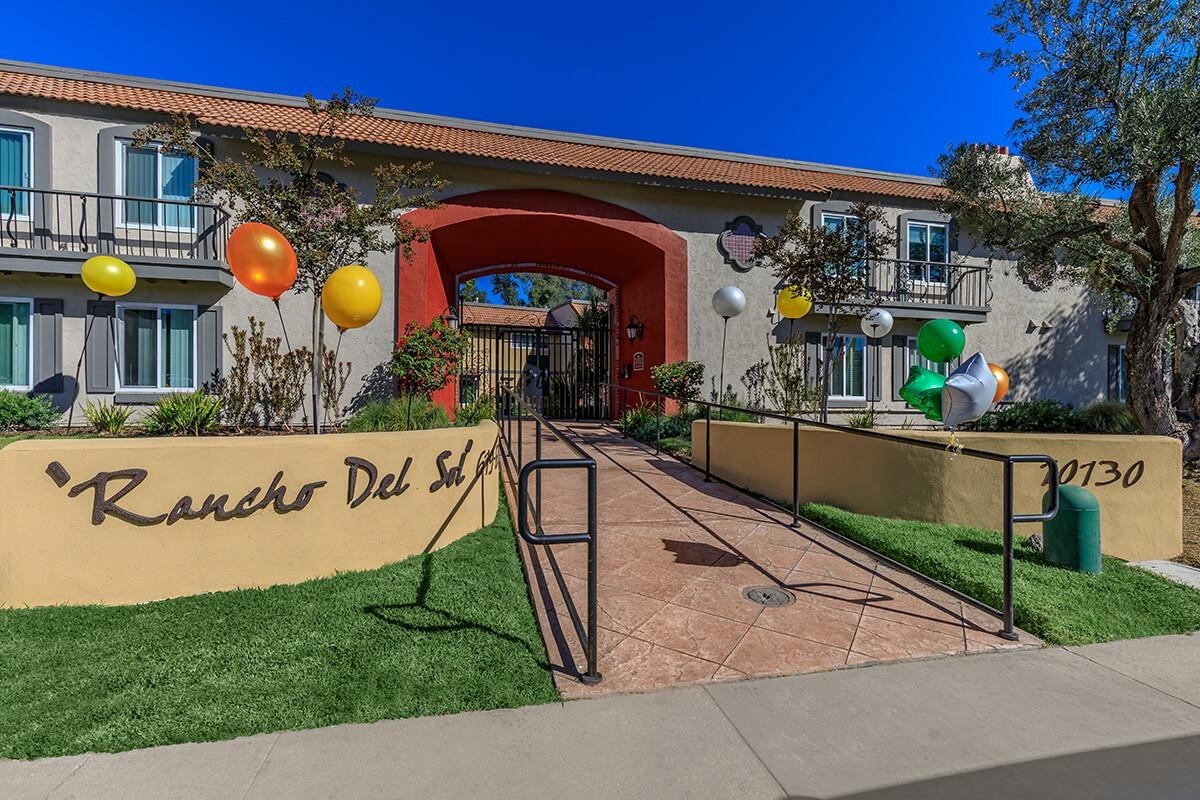 Spring Valley Apartment: 10130 Austin Dr