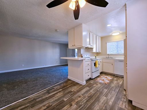 Mollison Terrace Apartments 2 Bed 1 Bath – photo 1