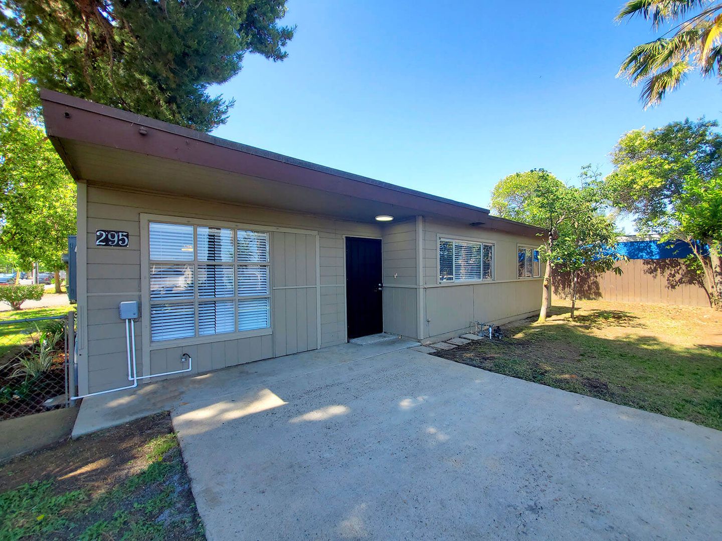 El Cajon Apartment: 1188 S. Orange Ave