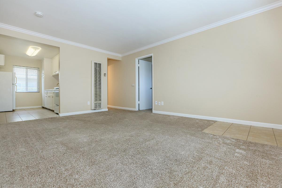 San Diego Apartment: 1103-1129 Fresno St.