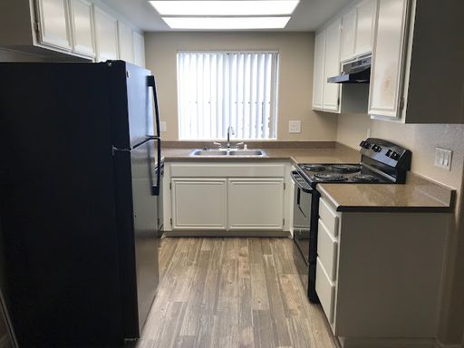 Lakeshore Terrace 2x2
