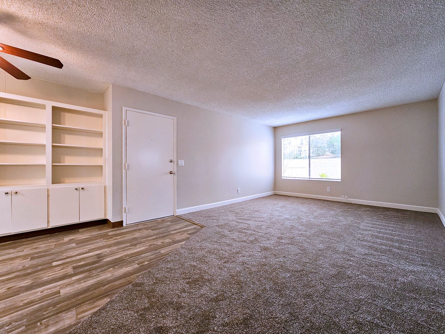 La Mesa Apartment: 8694 Lemon Ave