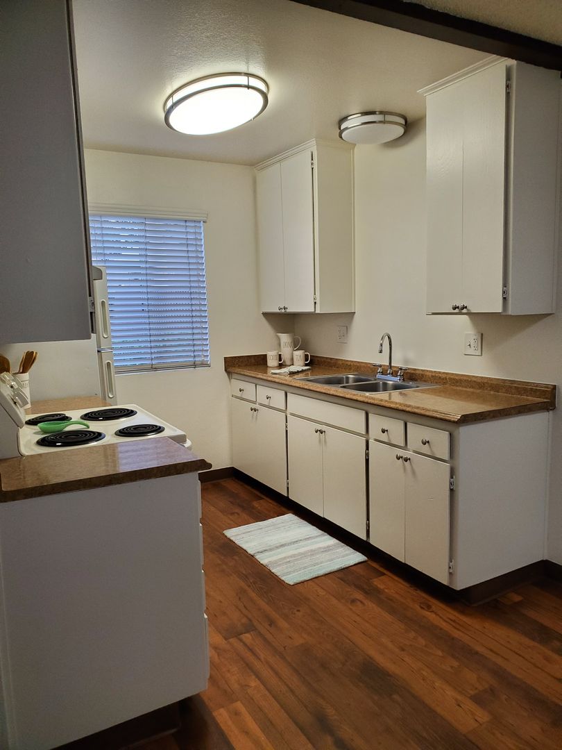 El Cajon Apartment: 523 Grape St.