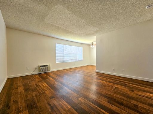 Westwood Apartments 2 Bed 2 Bath – photo 1