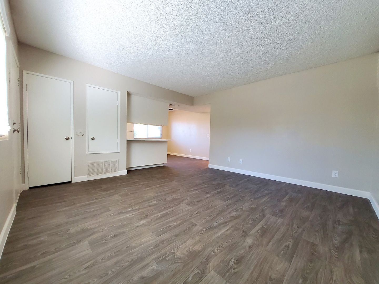 Escondido Apartment: 1260 Borden Road