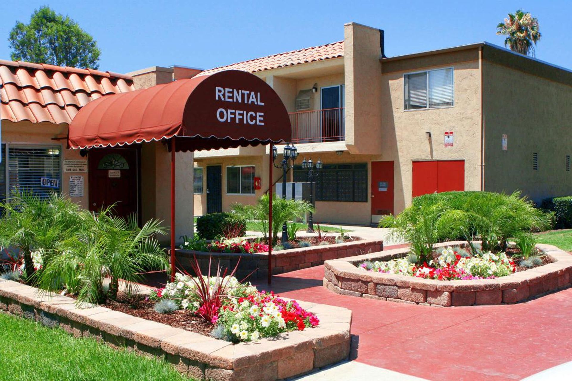 El Cajon Apartment: 244 N Mollison Ave