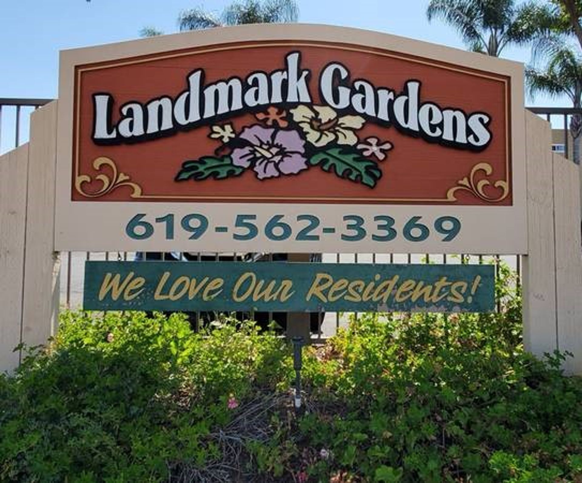 Santee Apartment: 8253 Graves Ave.