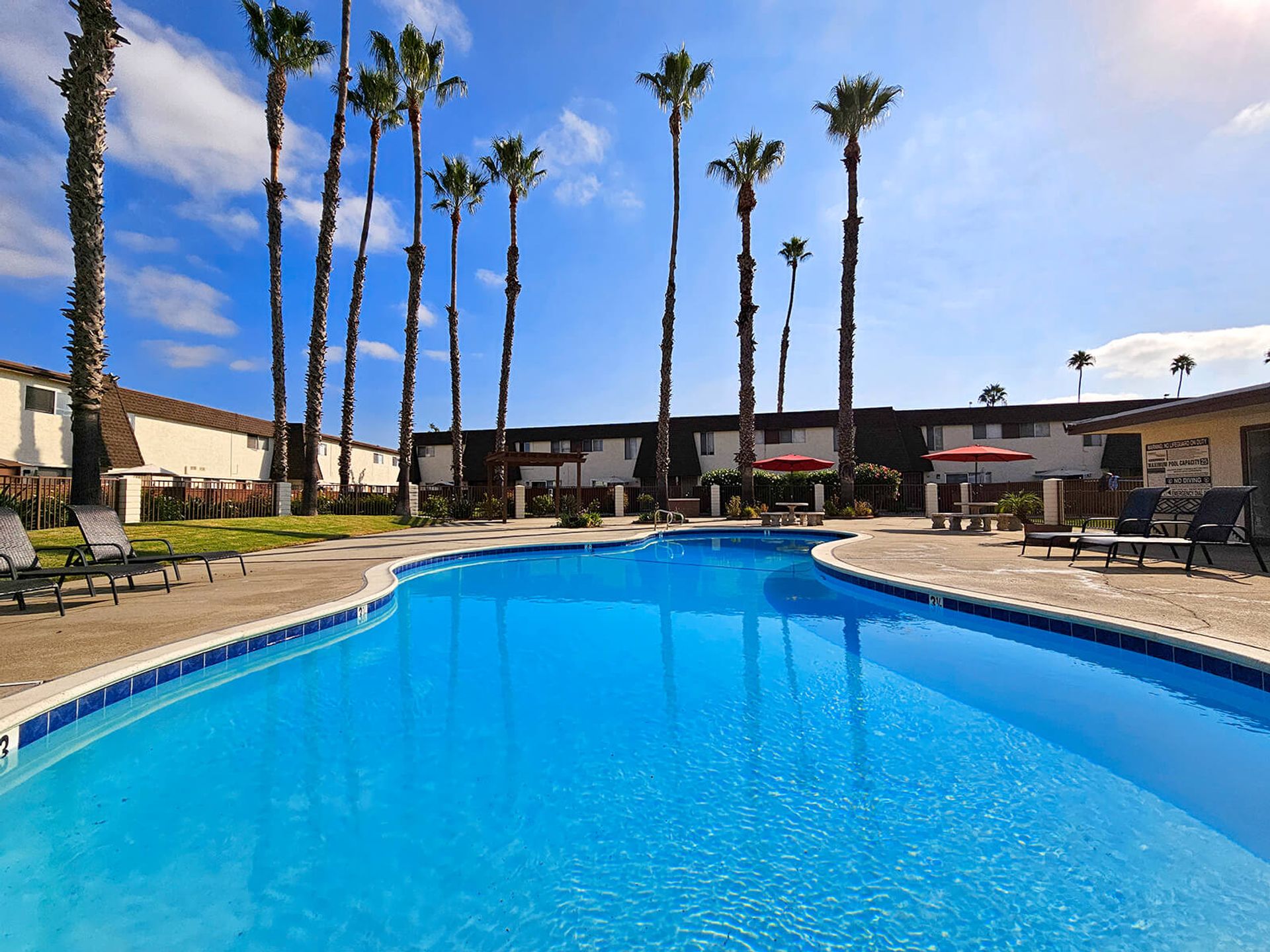 Escondido Apartment: 1635 E. Washington Ave.