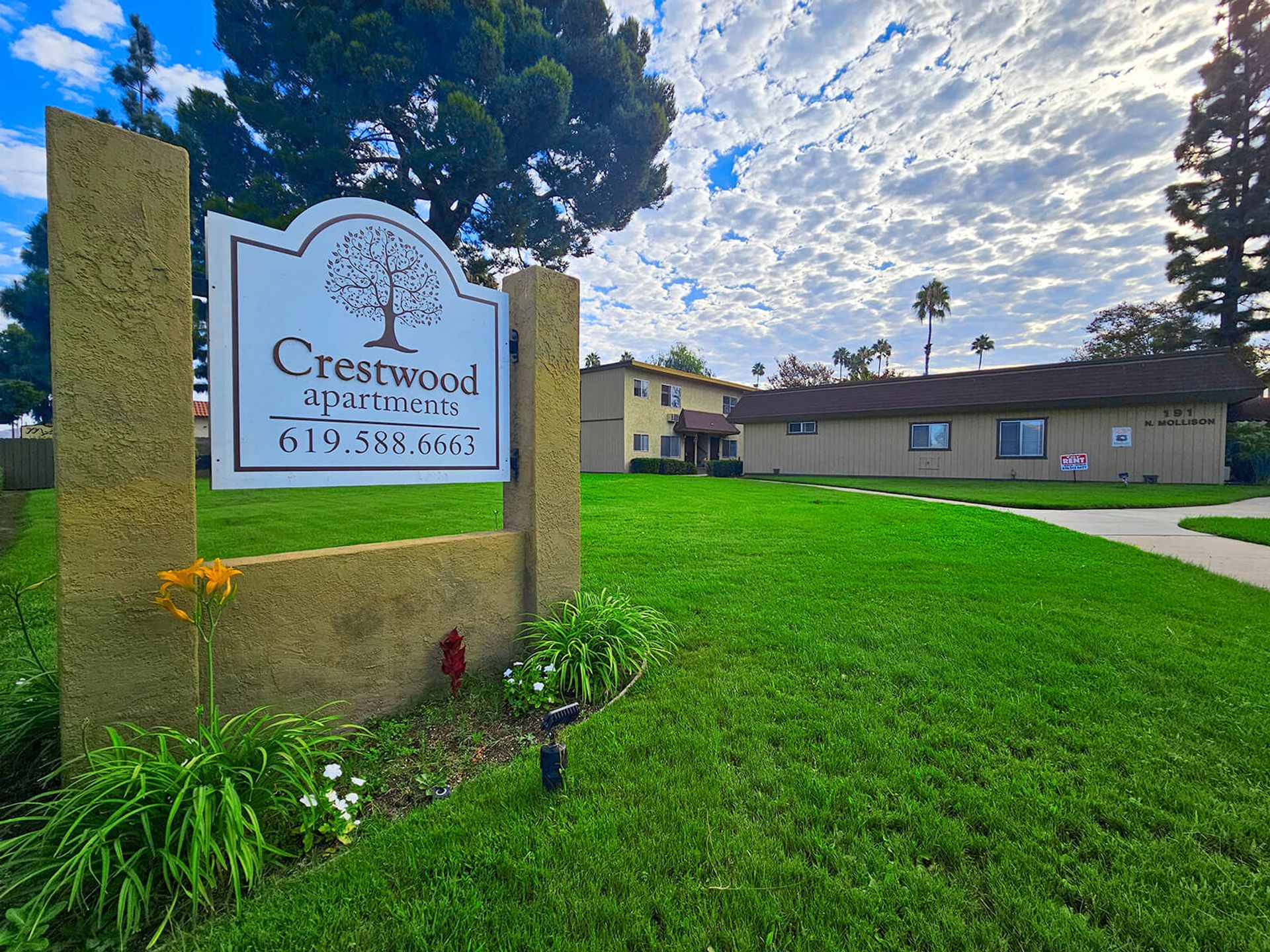 El Cajon Apartment: 191 N Mollison Ave