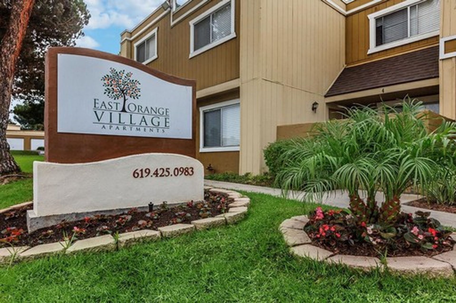 Chula Vista Apartment: 225-245 East Orange Ave