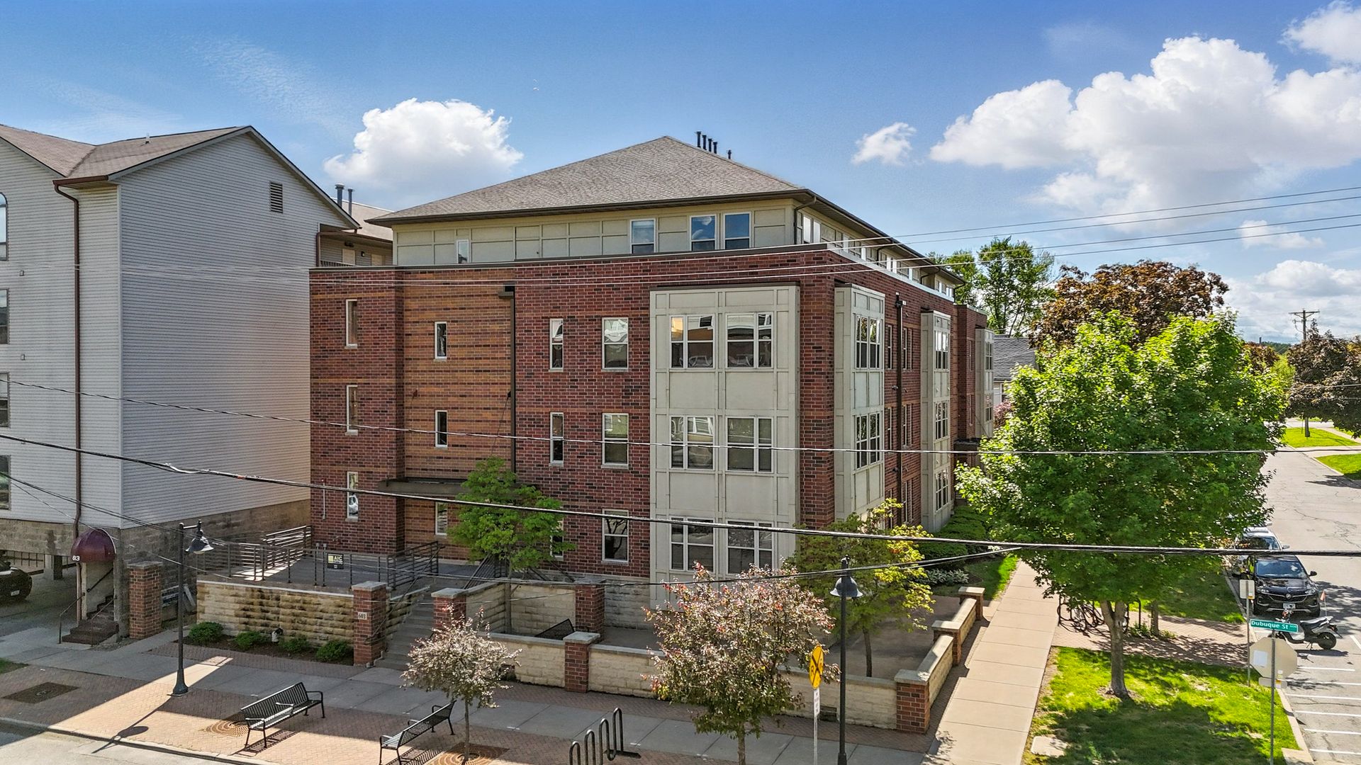 Iowa City Apartment: 603 S. Dubuque Street