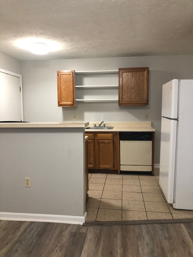 Erie Apartment: 725 Chestnut St