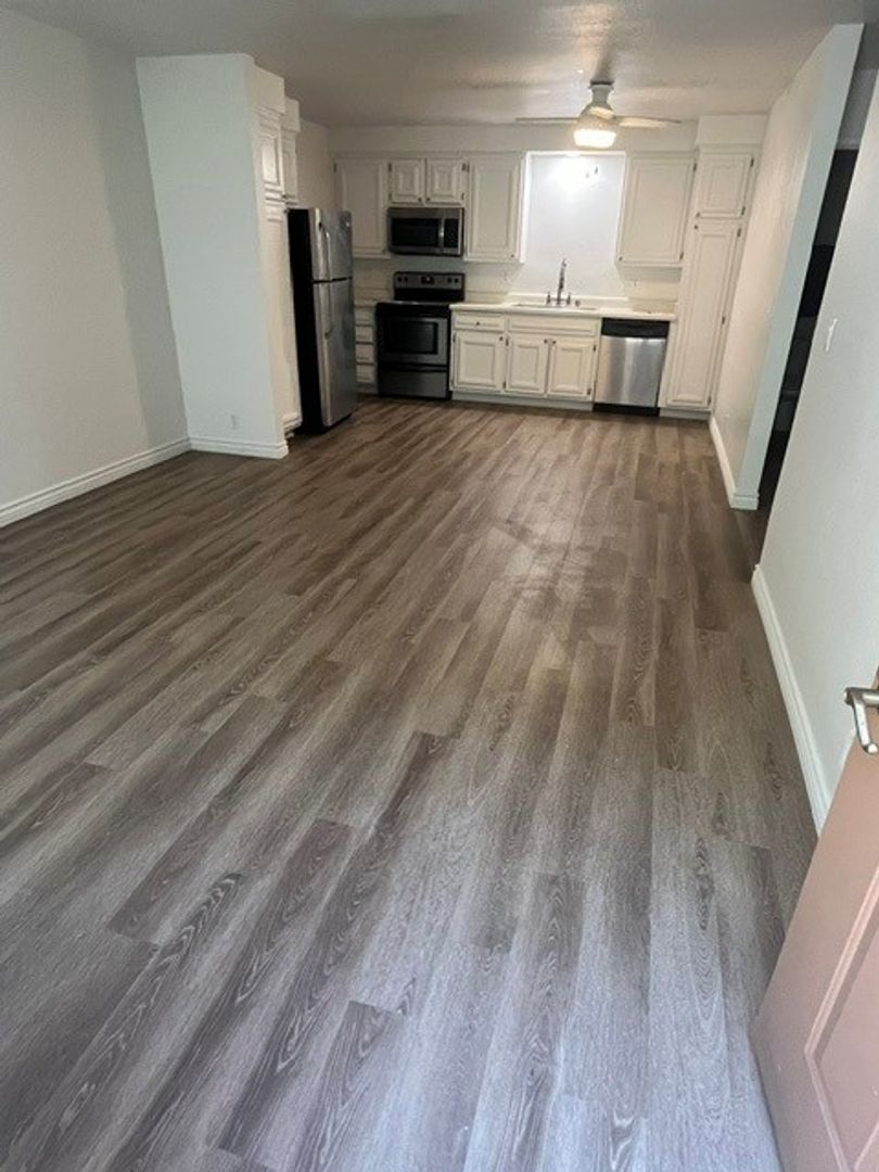 Carlsbad Apartment: 2601 Jefferson St.
