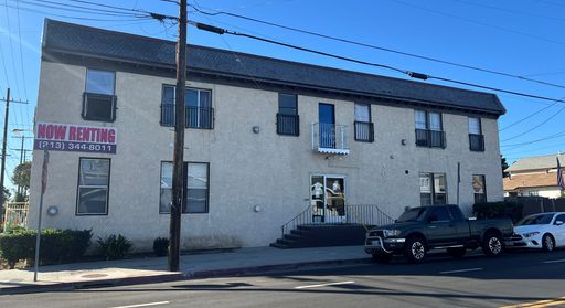Studio Unit- ALL UTILITIES INCLUDED! NO APPLICATION FEE!