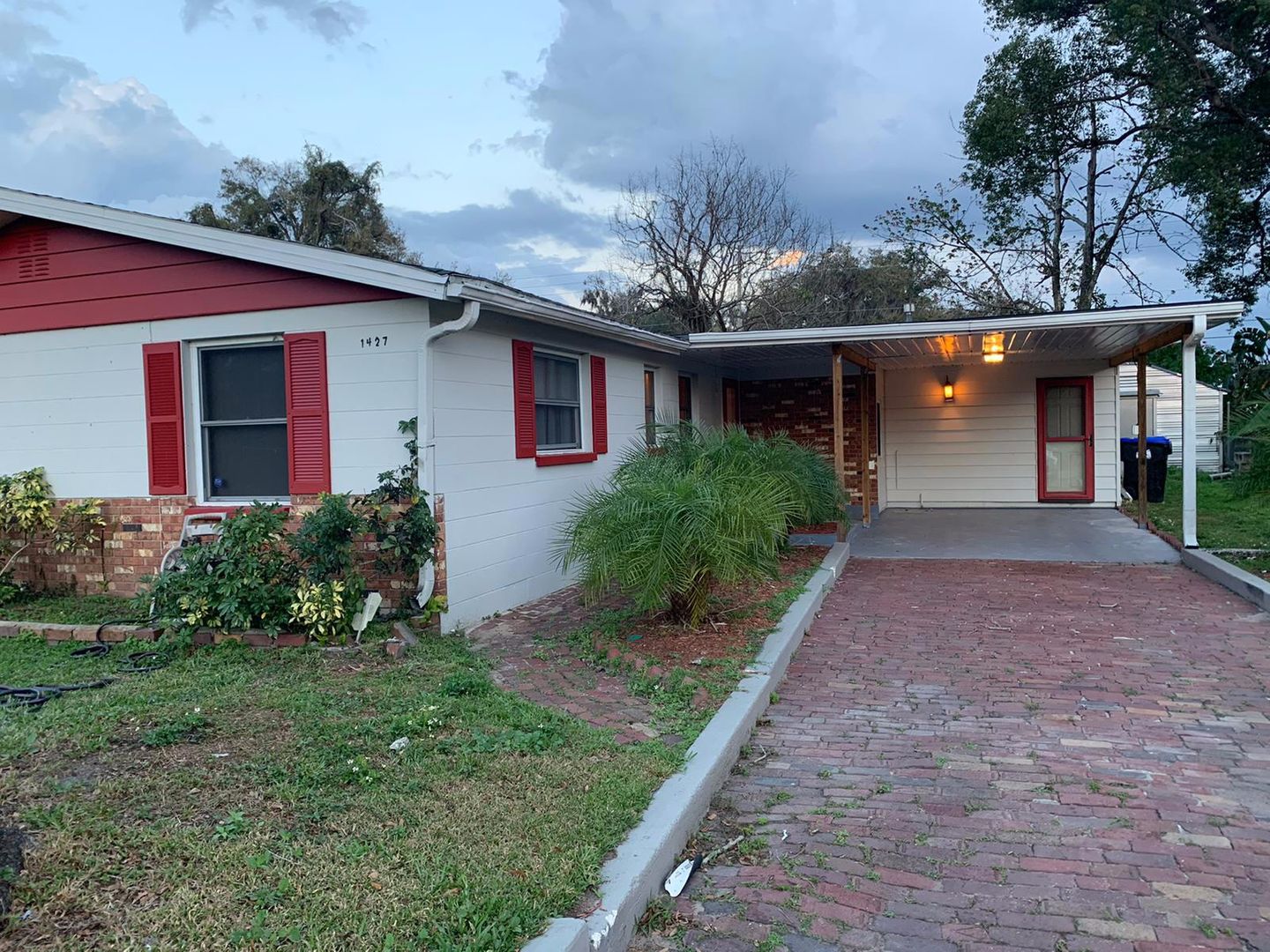 Orlando House: 1427 Wilton Ave