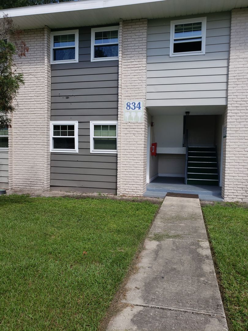 Orlando Condo: 834 Sky Lake Cir