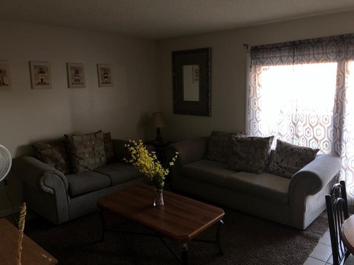 Available Now: 3 Bedroom 2 Bath Condo – photo 1