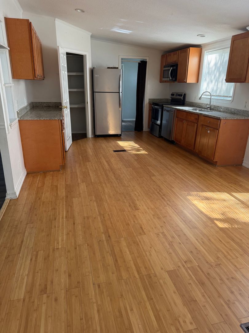 Fort Walton Beach Apartment: 928 Carlos Dr