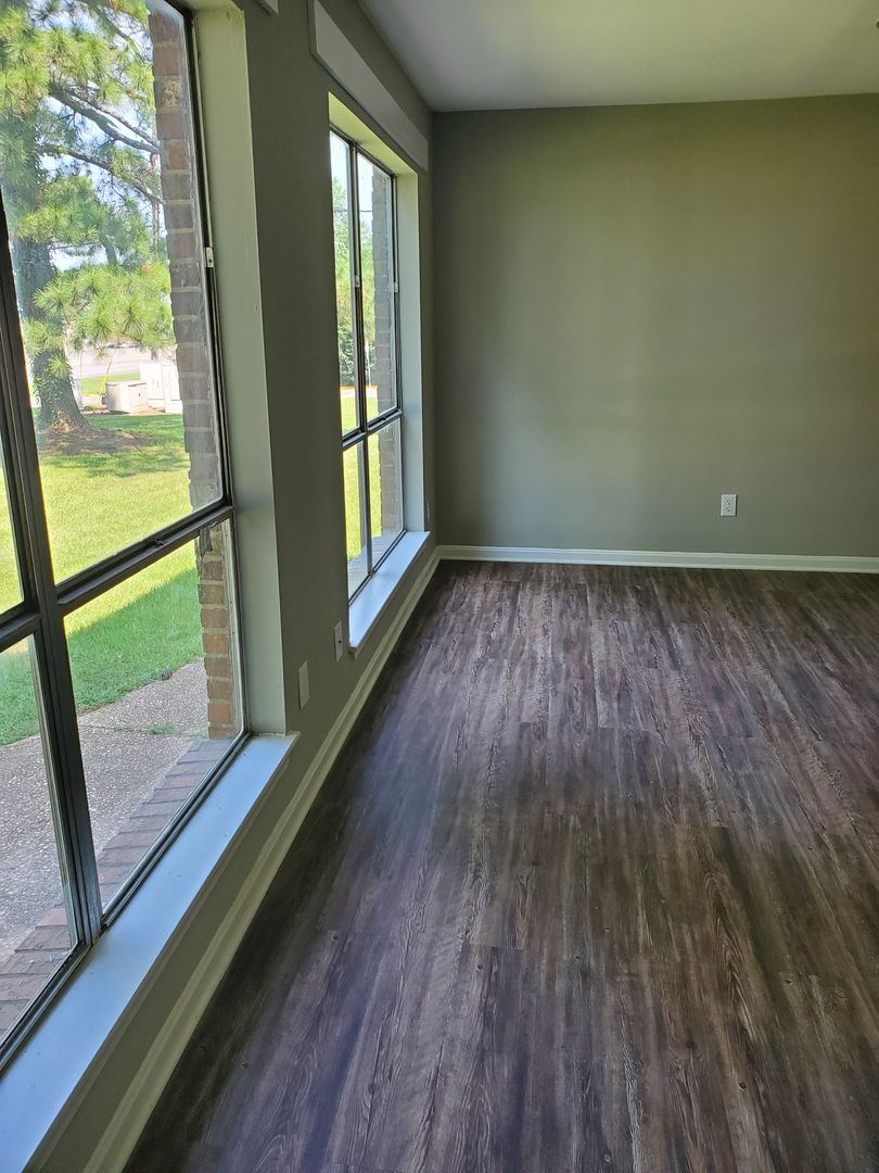 Tuscaloosa Apartment: 425 51st St