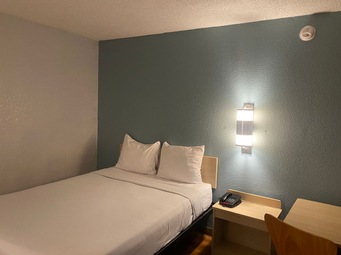 Fresno Apartment: 4080 N Blackstone Ave