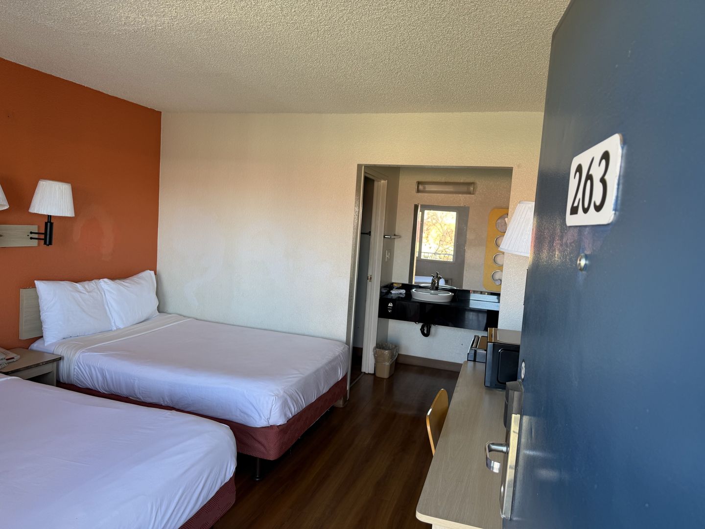 Fresno Apartment: 4080 N Blackstone Ave