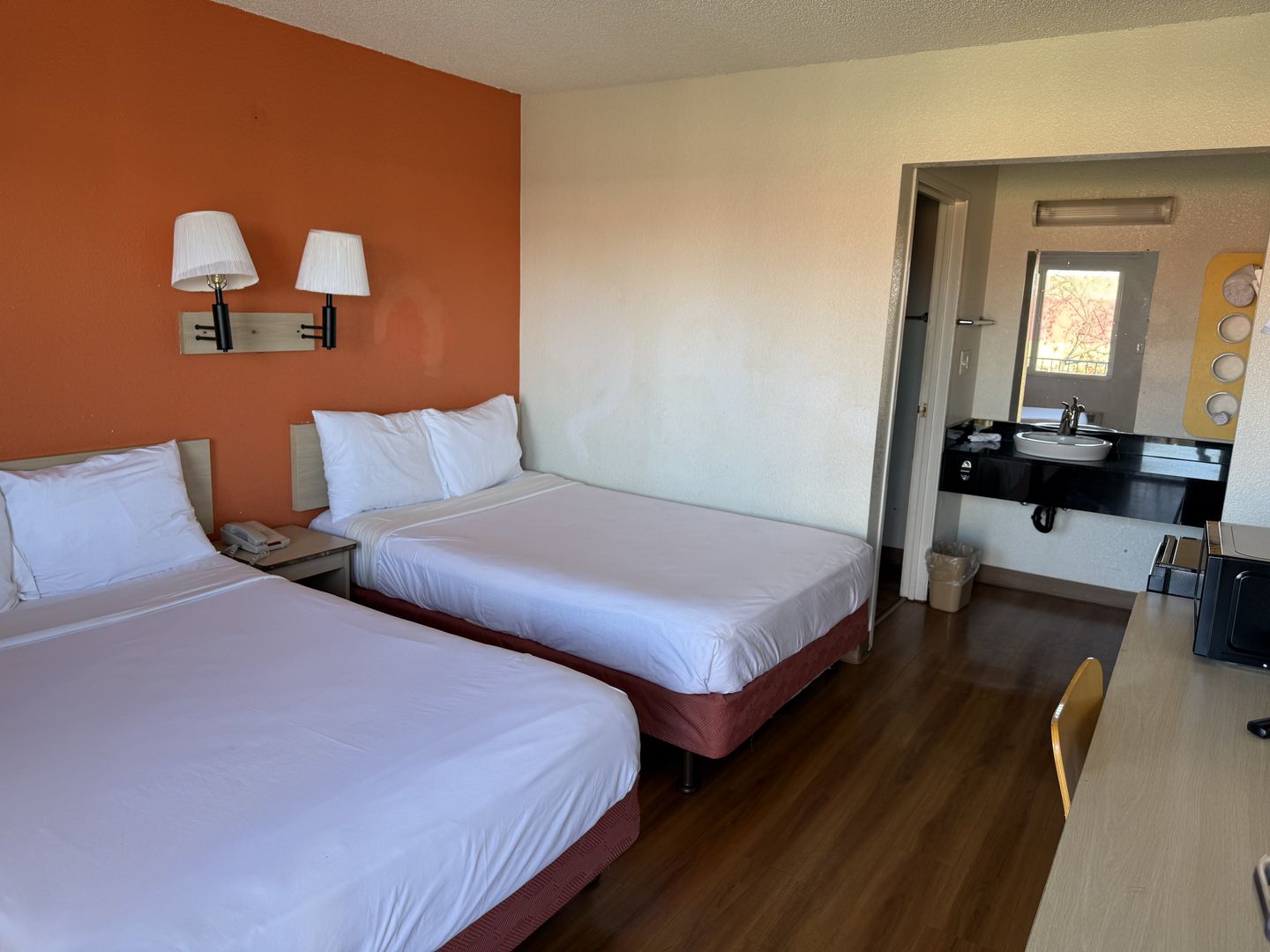 Fresno Apartment: 4080 N Blackstone Ave