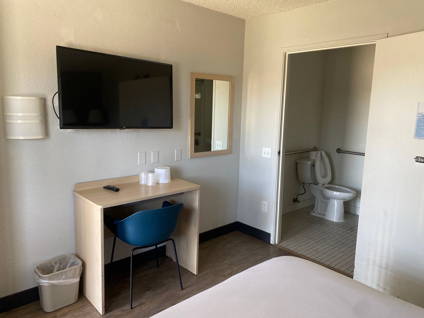 Fresno Apartment: 4080 N Blackstone Ave