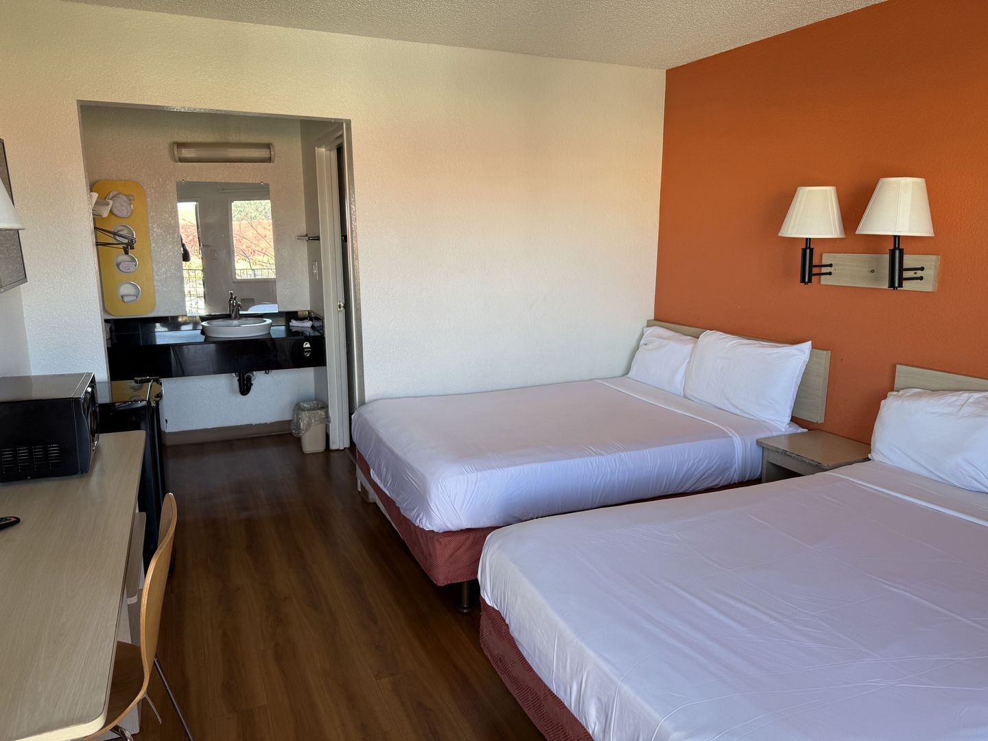 Fresno Apartment: 4080 N Blackstone Ave