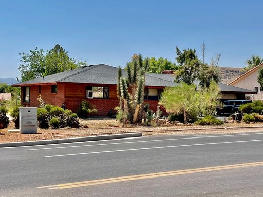 3 Bed 2 Bath Rental at 2834 Bloomington Drive East, St. George, UT – photo 1