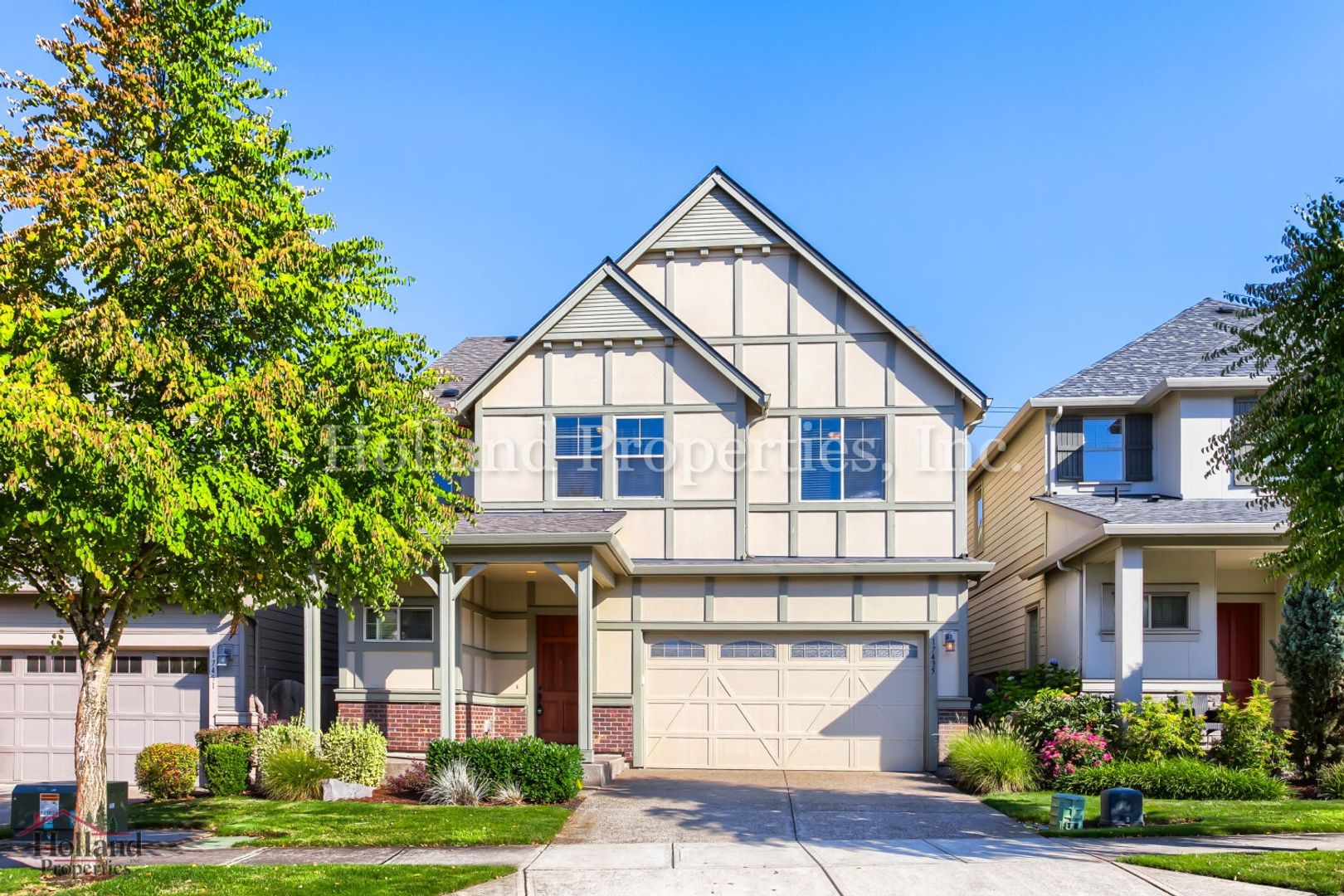 Beaverton House: 17435 SW Forest Hollow St