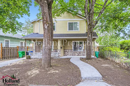 Charming 3-Bedroom Duplex in the Heart of Woodstock! BEST PRICE $2,295! – photo 1