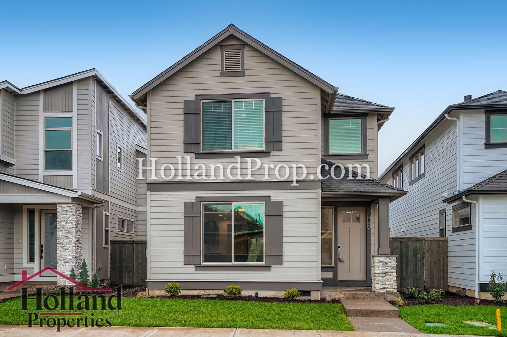 Hillsboro House: 8126 SE Reddington St