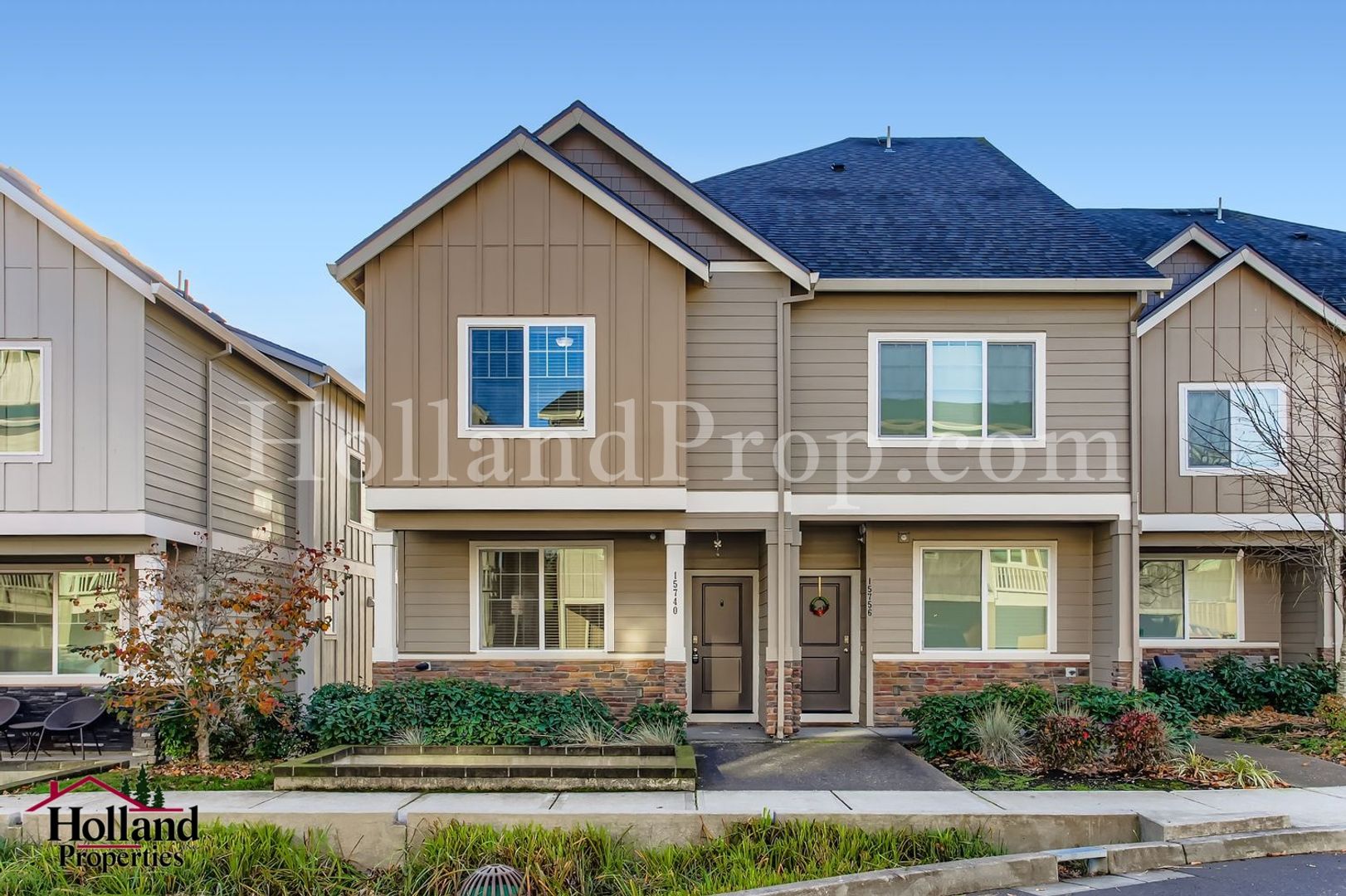 Portland Townhome: 15740 NW Snowbush Lane