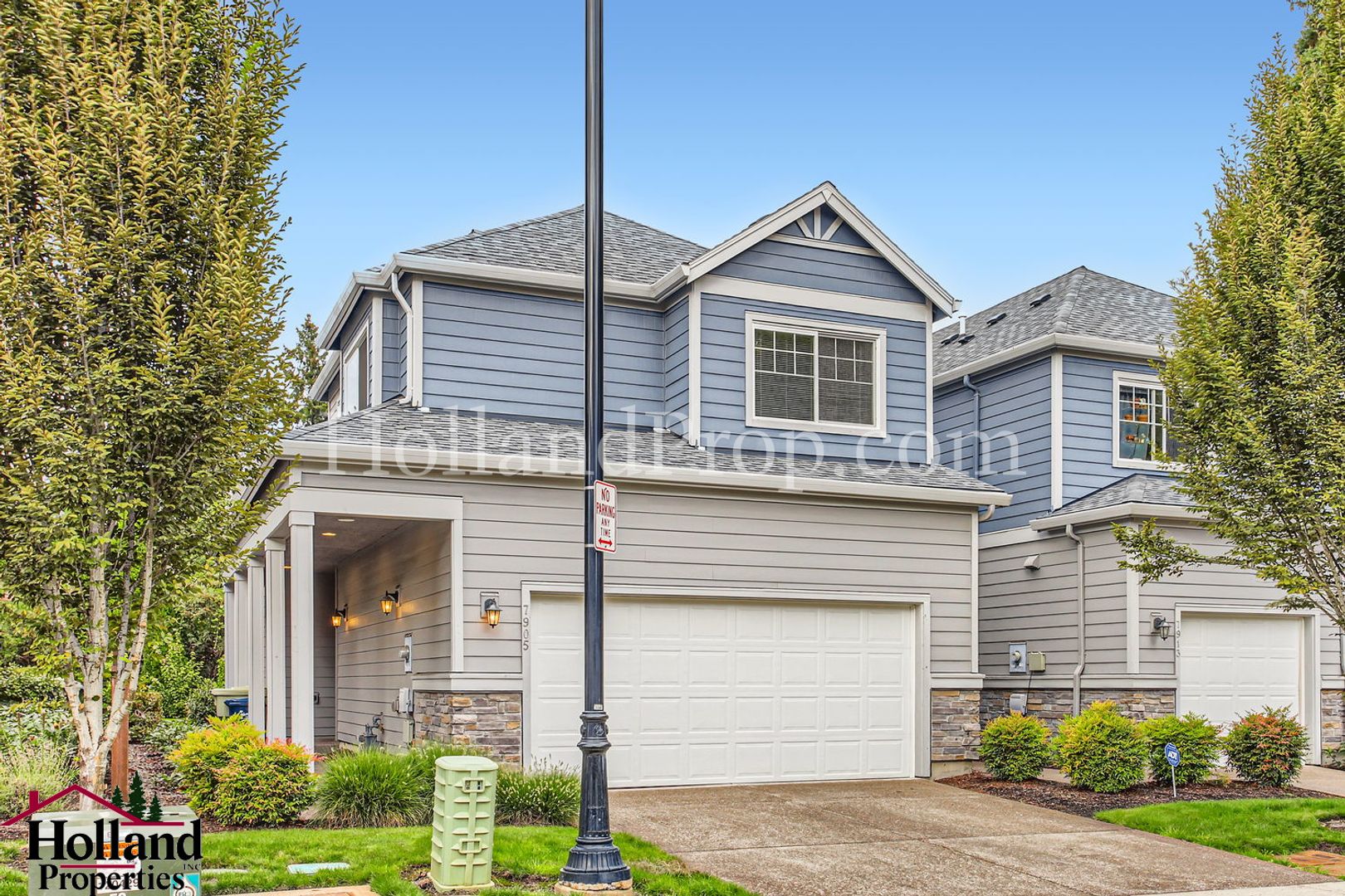 Hillsboro Townhome: 7905 NE Caitlin St