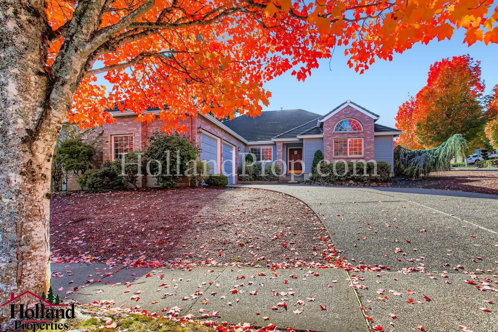 Tualatin House: 10370 SW Miller Ct
