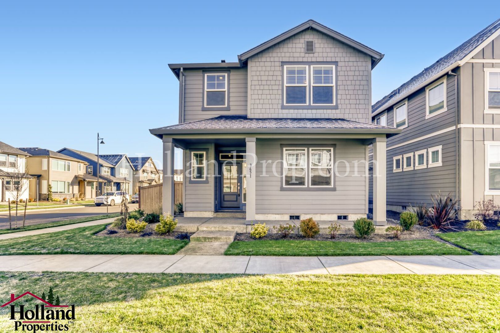 Hillsboro House: 3651 SE Balboa Ln