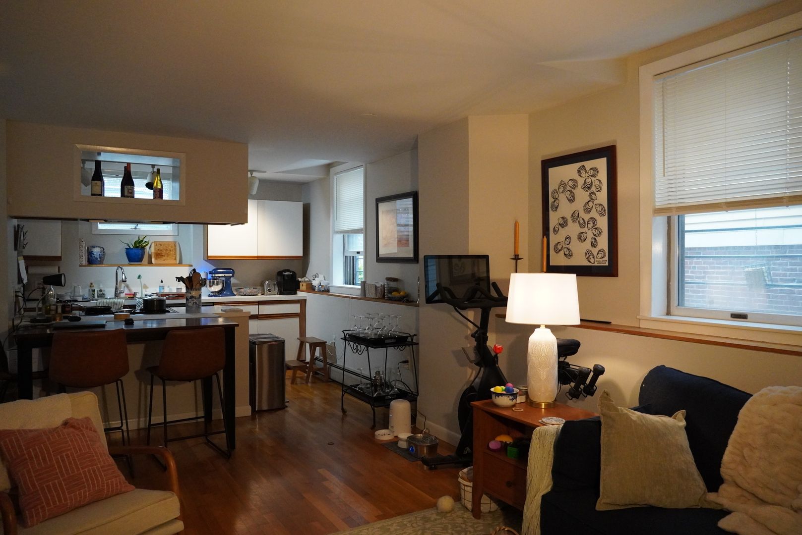 Charlestown Apartment: 3 Bartlett Street