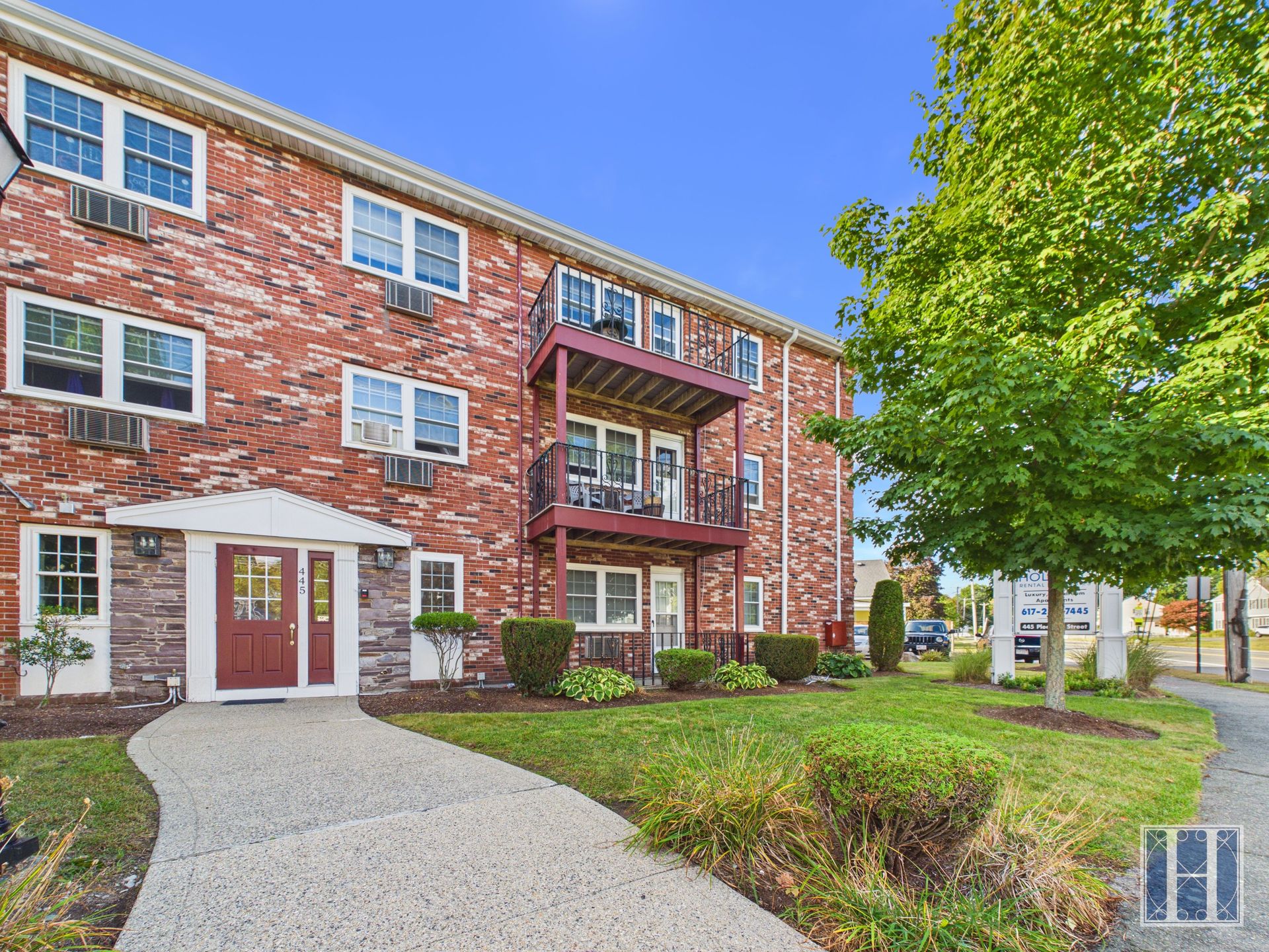 445 PLEASANT STREET LLC 3 of 9