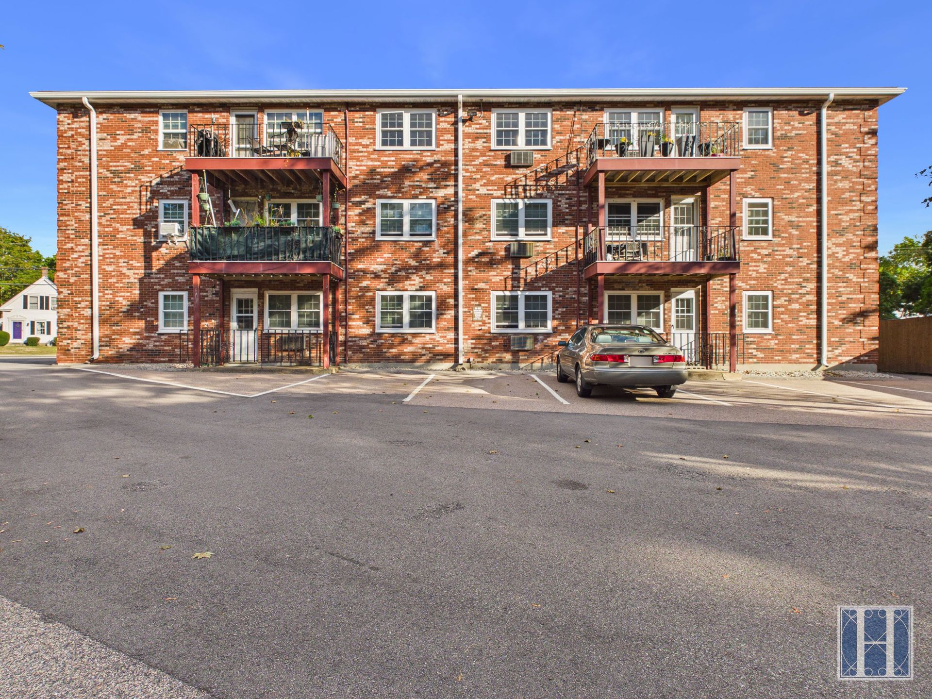 445 PLEASANT STREET LLC 4 of 9