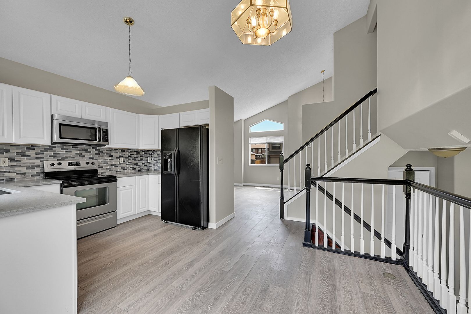 Middle Bay Way 7732 5 of 12