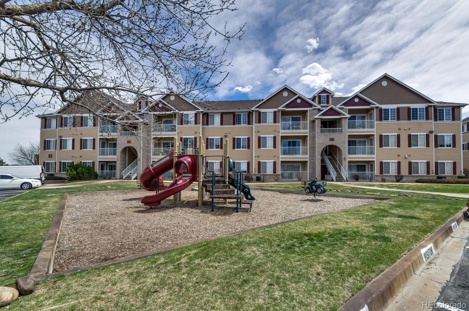 Englewood Condo: 15700 E Jamison Dr #3-301