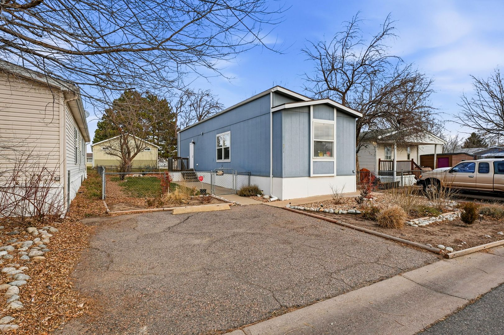 Broomfield House: 12205 Perry St