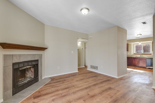 2BD/1BA in Park Hill Neighborhood! – photo 1