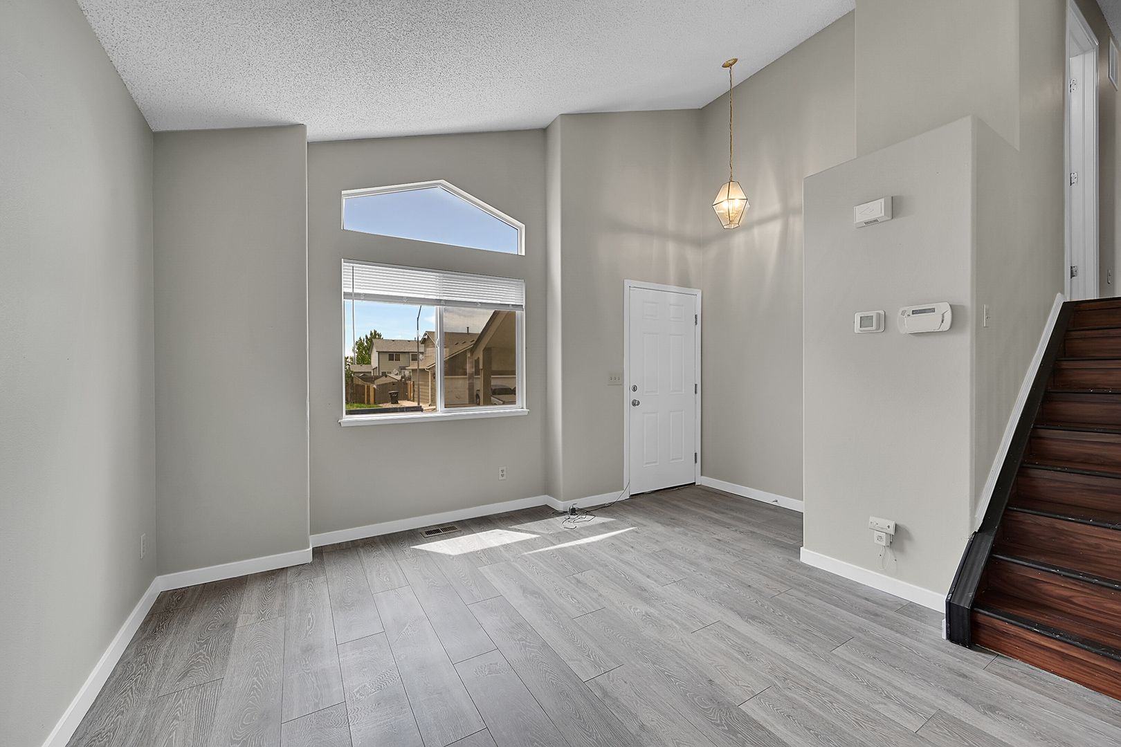 Middle Bay Way 7732 3 of 12