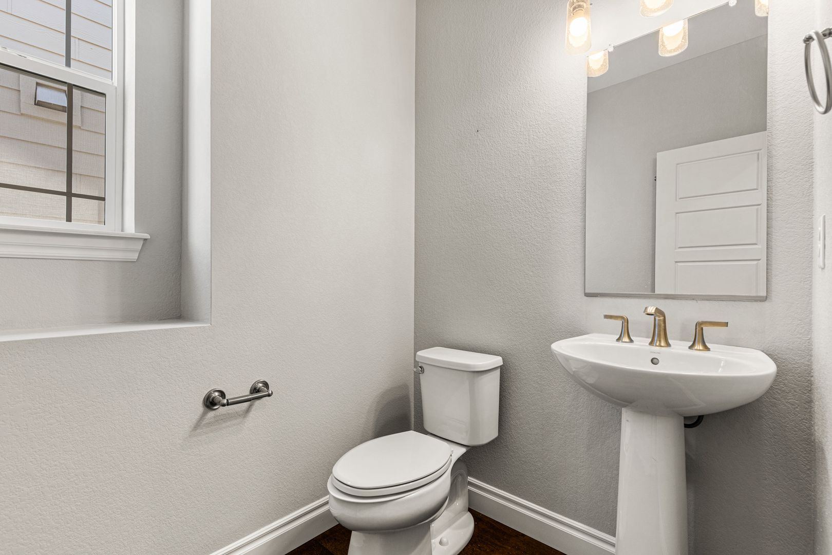 Commerce City House: 11930 Norfolk Ct