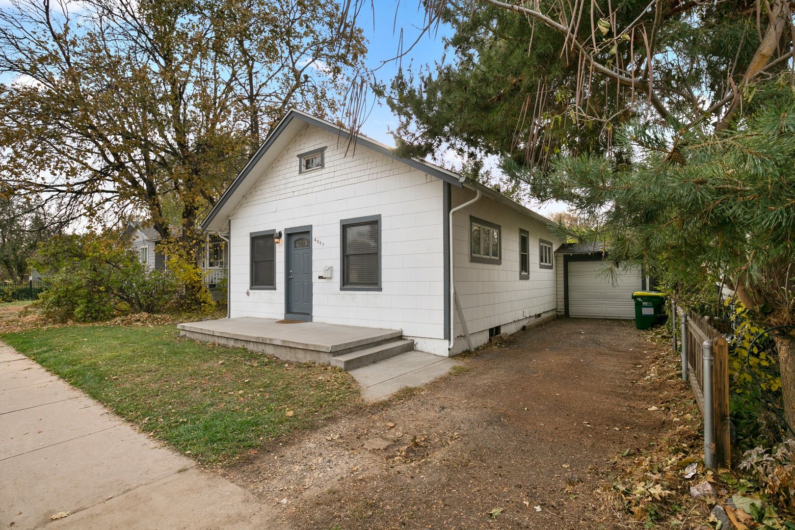 Englewood House: 4367 S Logan St