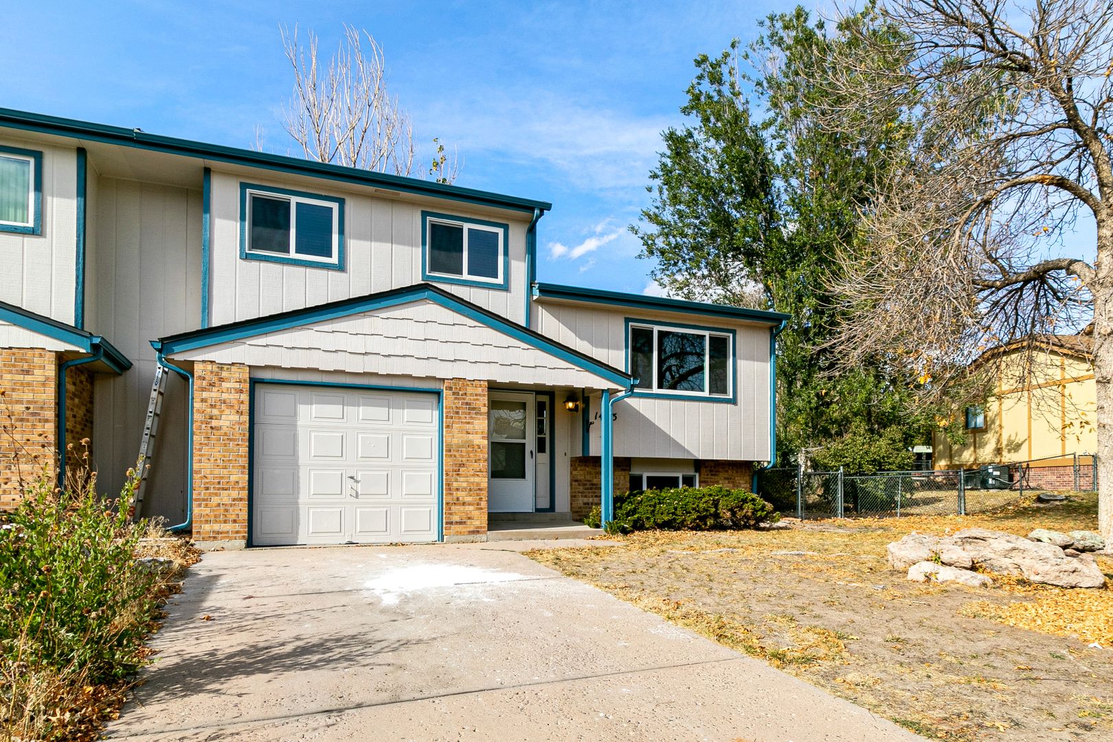 Castle Rock Townhome: 1405 S Sierra Dr