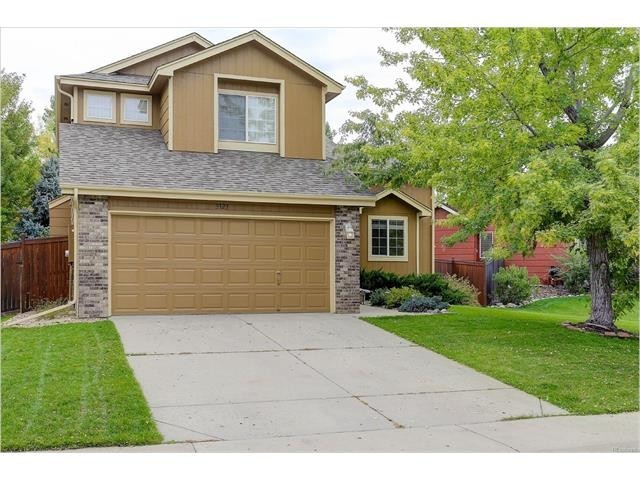 Castle Rock House: 3323 Blue Grass Cir
