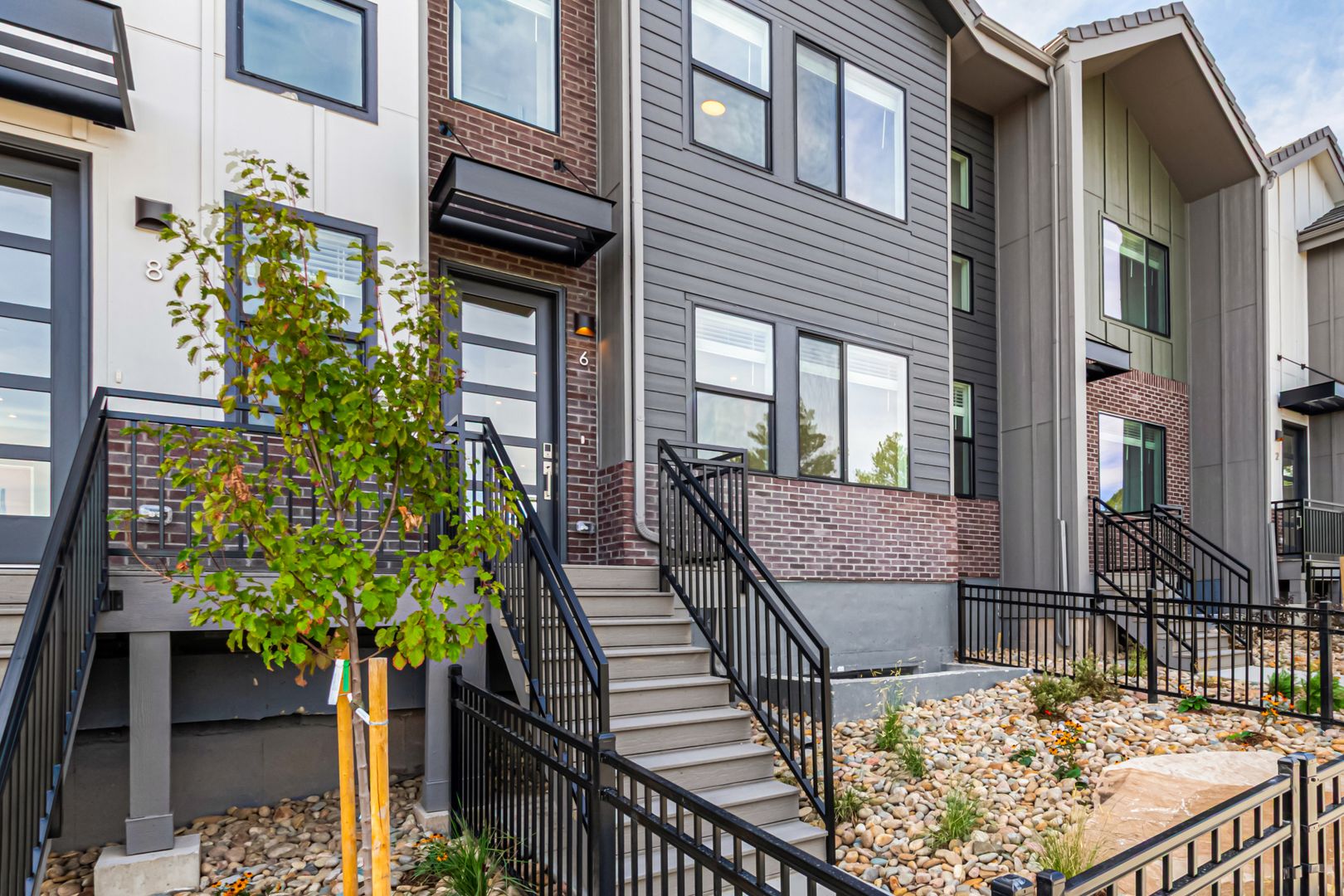 Englewood Townhome: 6 Ascent Trl